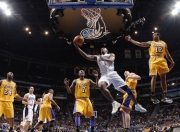 开云体育官网-当齿轮咬合，武切维奇如何成为活塞拆解雄鹿精密机械的关键先生