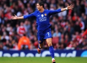 开云APP-孤勇者的逆袭，威廉姆斯绝境逆转，汉密尔顿扛起全队的非典型胜利