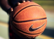 开云官网-孤胆英雄，德约科维奇在ATP总决赛与拉沃尔杯的双重鏖战中扛起全队