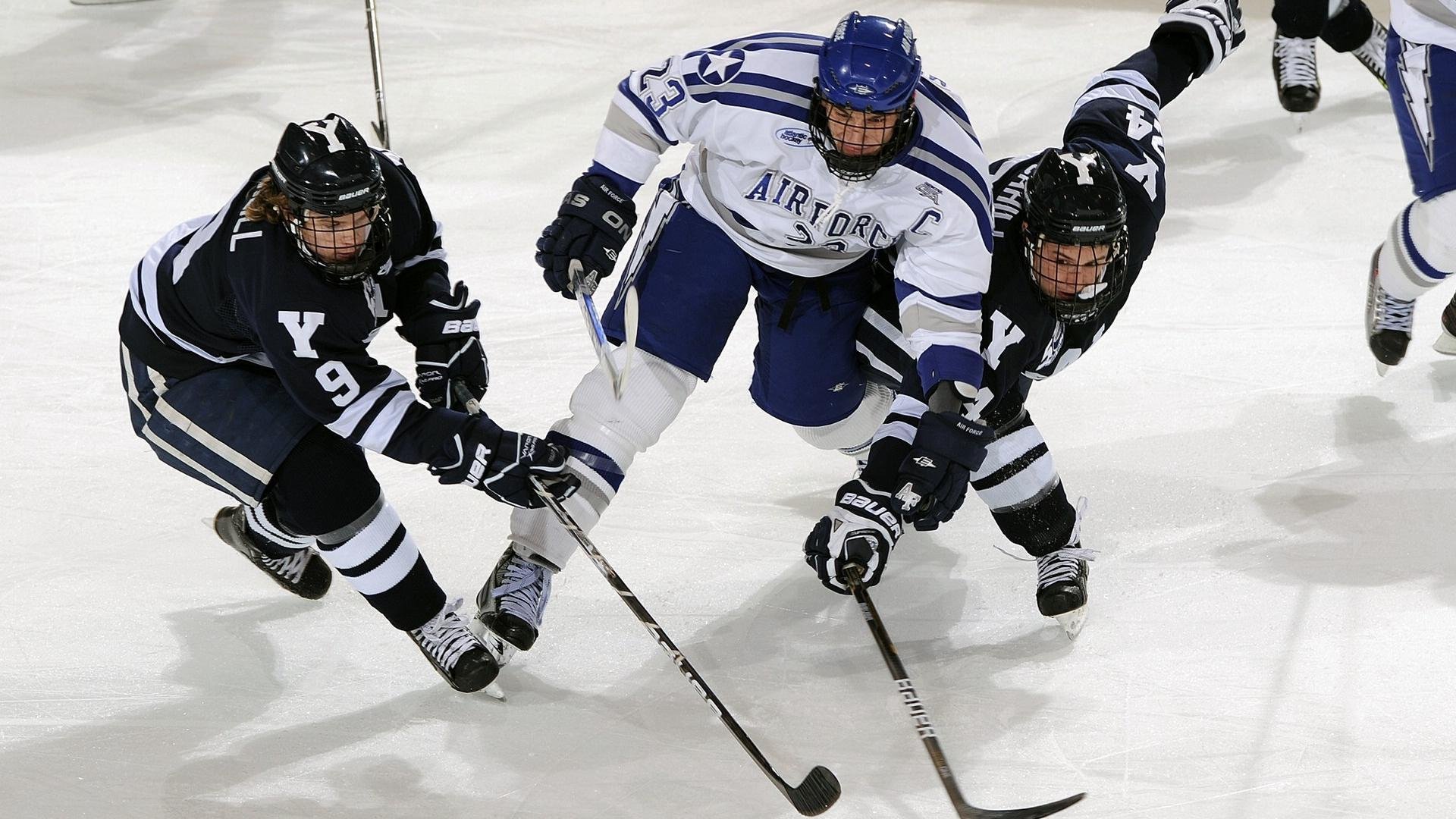暗夜极速，布鲁诺在F1街道赛压力下的涅槃时刻