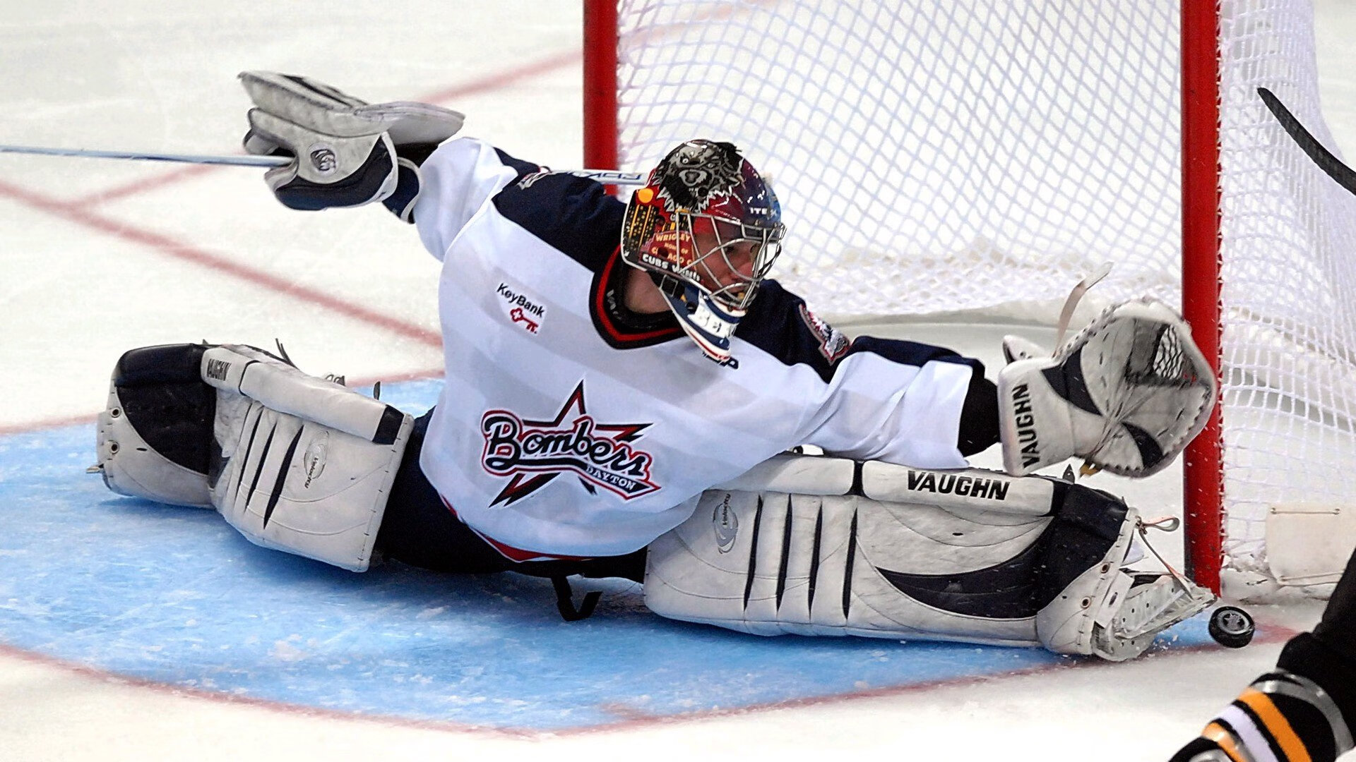 绿茵双线，卢卡库爆发破坚冰，那不勒斯连击压秘利